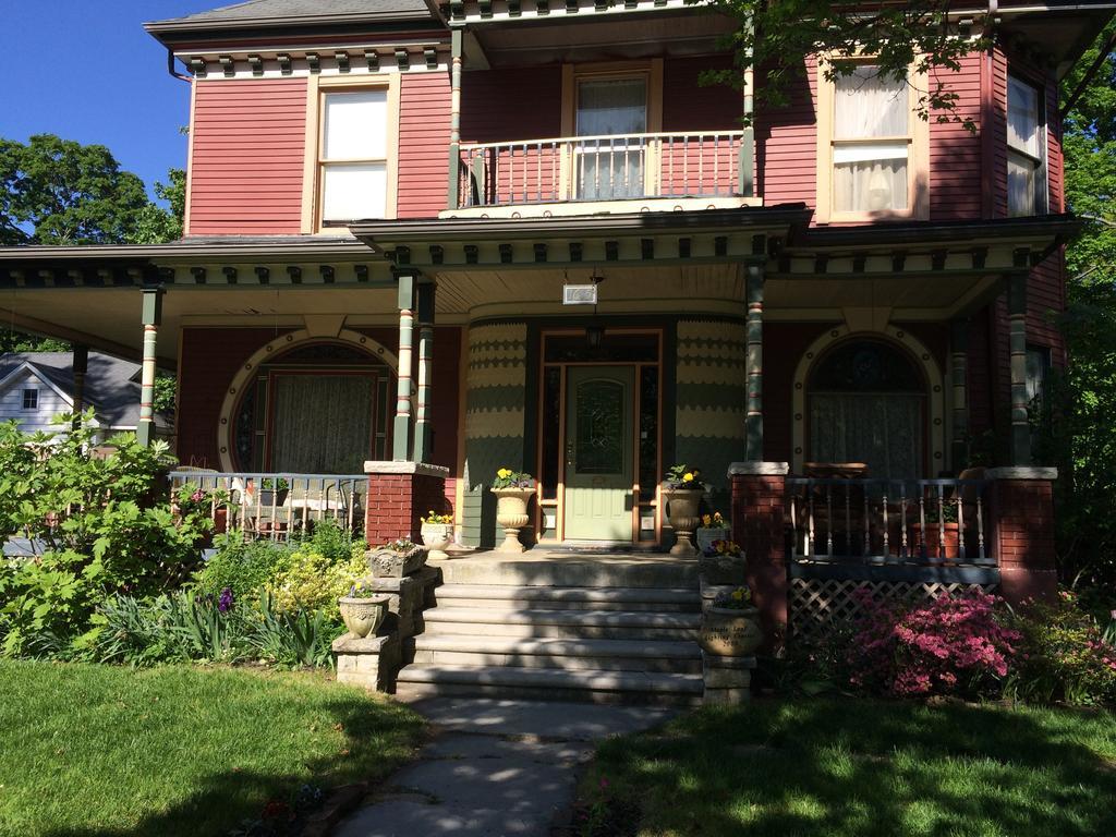 Grand Avenue Bed And Breakfast 迦太基 外观 照片