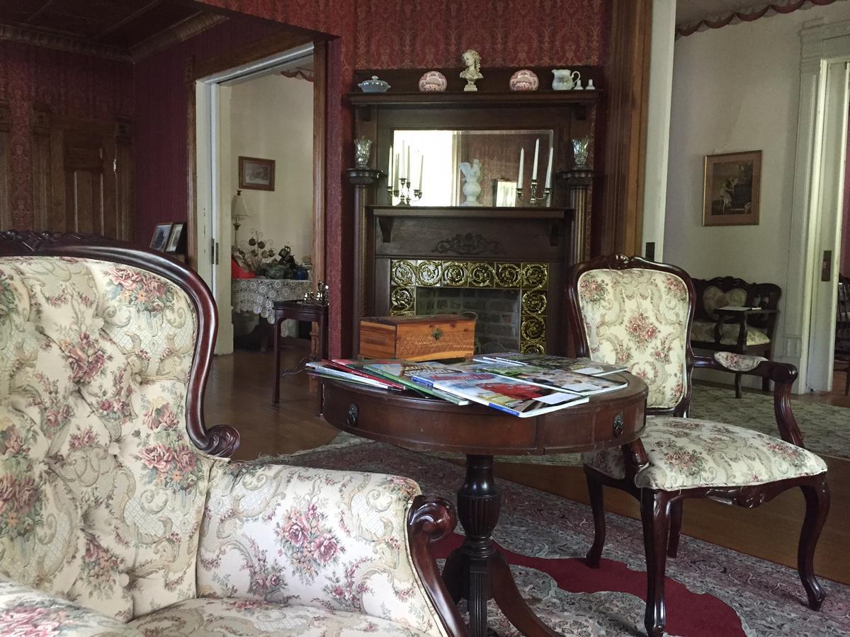 Grand Avenue Bed And Breakfast 迦太基 外观 照片