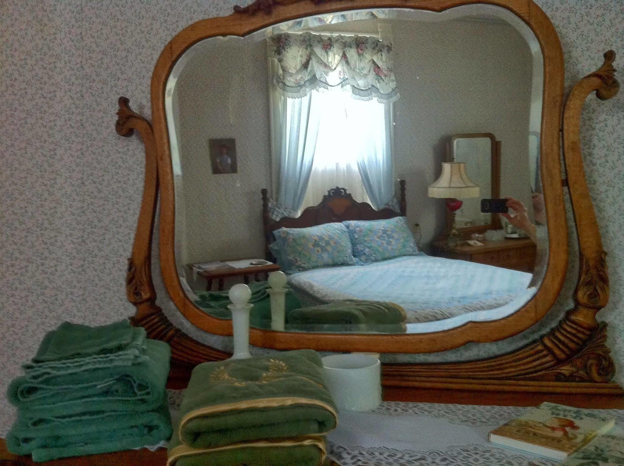 Grand Avenue Bed And Breakfast 迦太基 外观 照片